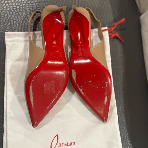 Gorgeous nude Hot Chick Pumps Christian Louboutin size 38! Worn one time only! - Picture 4 of 7